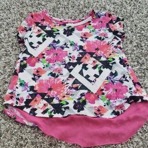 Just 2 cute pink floral top